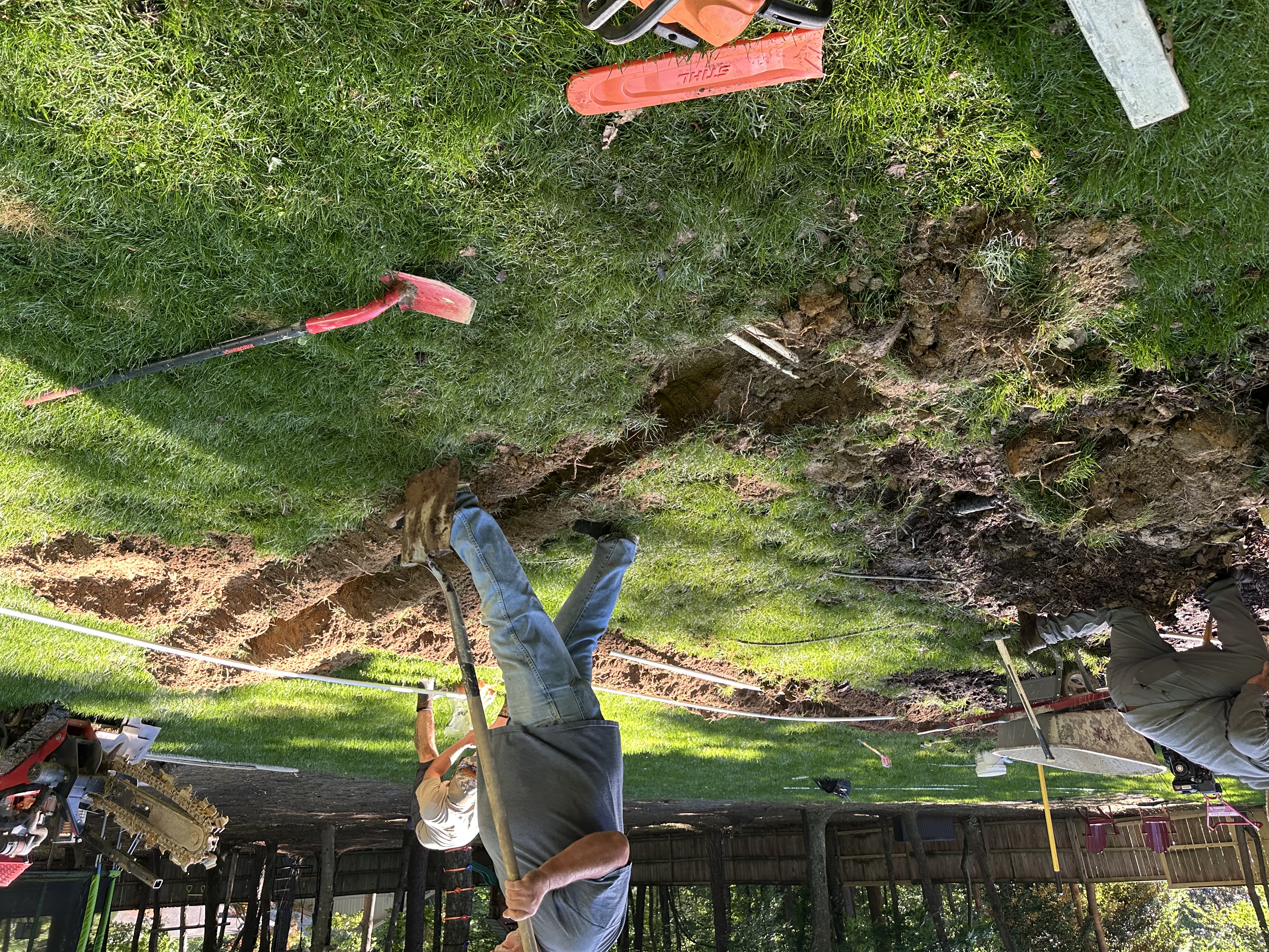 Irrigation lawn trench